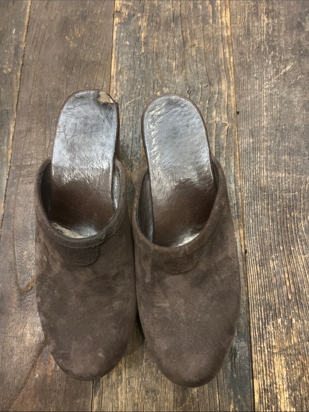 TOM’s Women’s Brown Suede Slip-On Mules